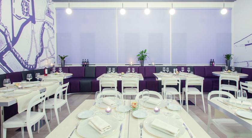 Hotel Ibis Styles Roma Eur Esterno foto