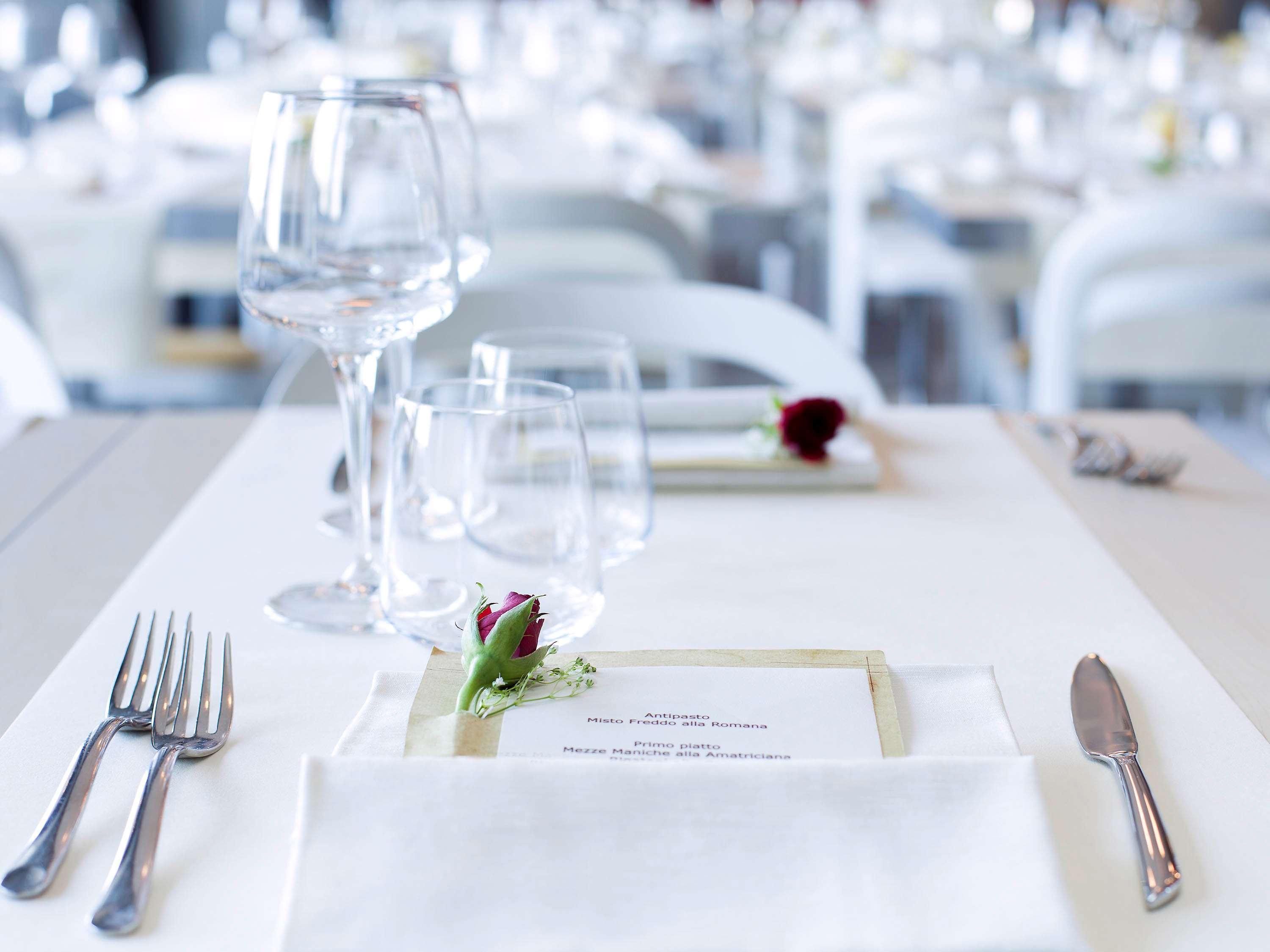 Hotel Ibis Styles Roma Eur Esterno foto