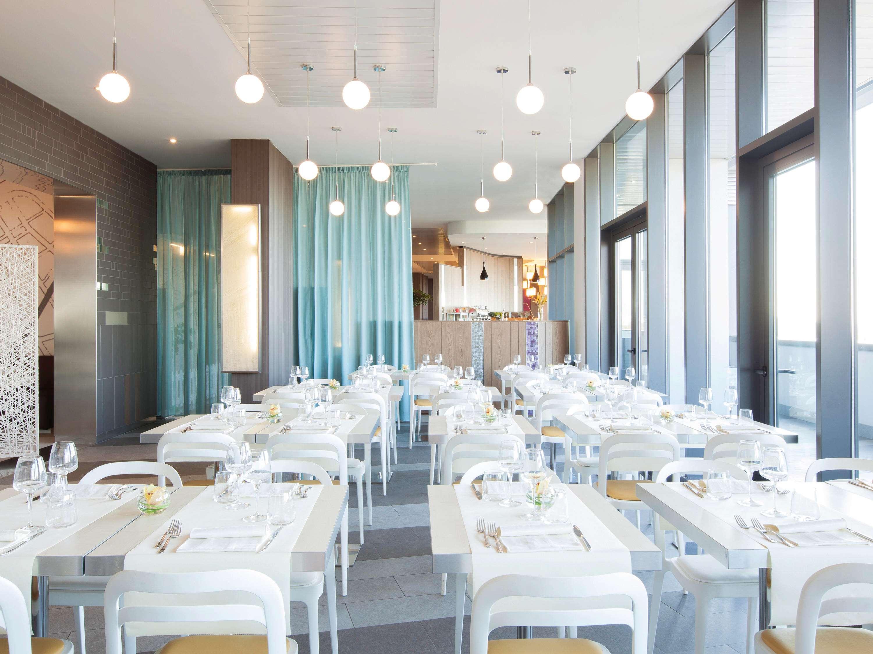 Hotel Ibis Styles Roma Eur Esterno foto