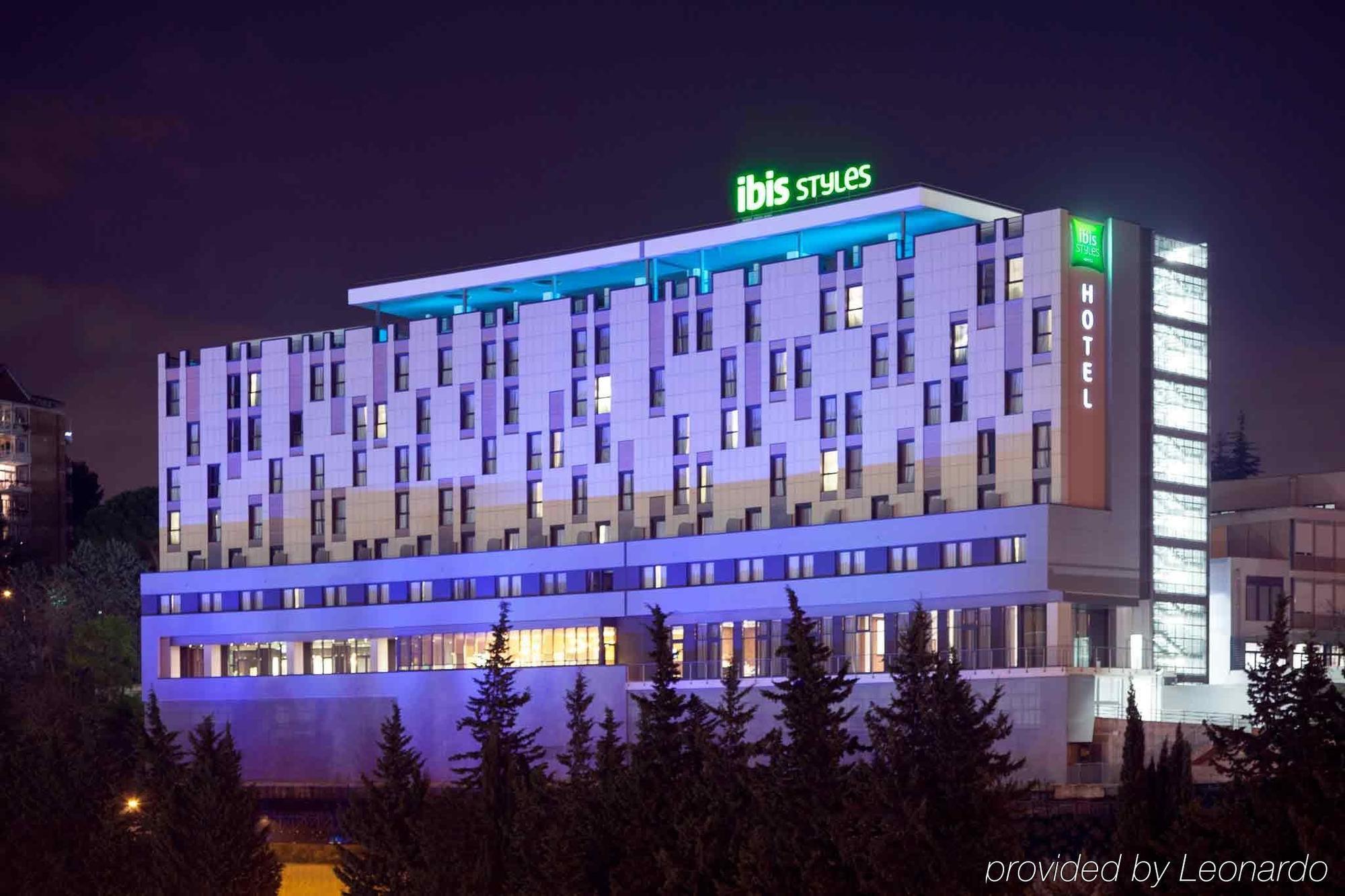 Hotel Ibis Styles Roma Eur Esterno foto